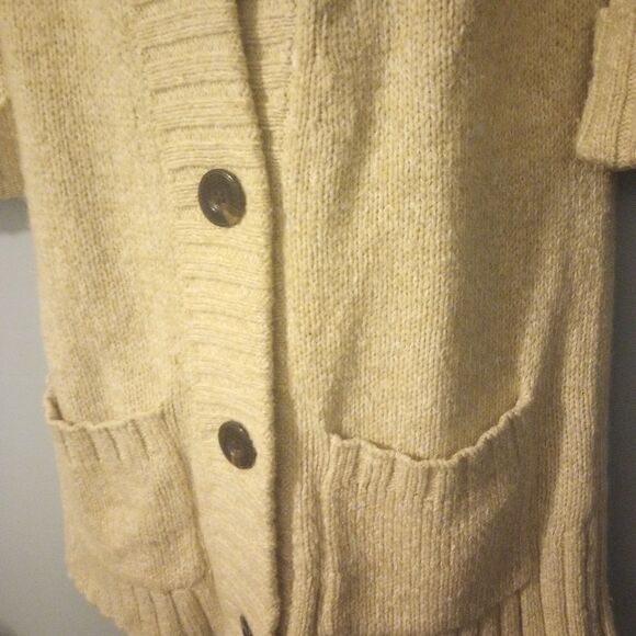 - Eddie Bauer  three quarter length sleeve button down sweater with pockets - Picture 4 of 12